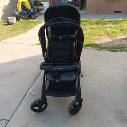 BABY TREN DOUBLE  STROLLER  UES  ONE TIME