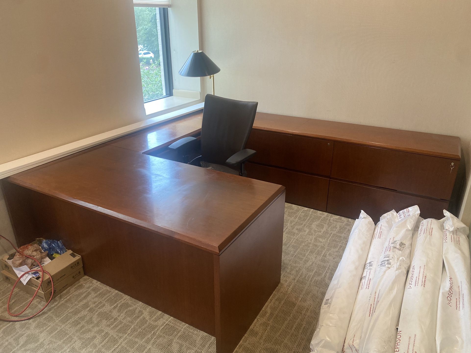 Office Furniture 