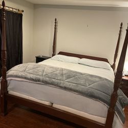  MAKE AN OFFER…Lexington Brand King Size Bedroom Set
