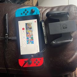 Nintendo Switch 