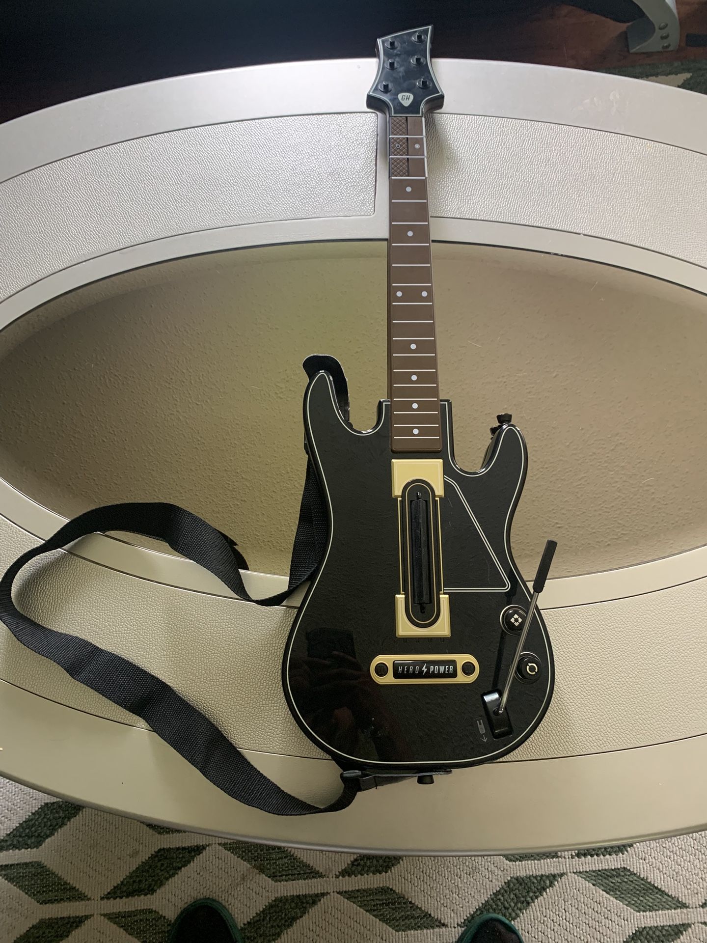 Guitar Hero Live Guitar for XBOX 360/PS4 Black (No Dongle)