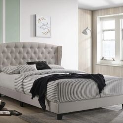 Rosemary Khaki King Platform Bed

