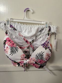 Floral white bikini underwear and bra set new with tags size 36 DD & L