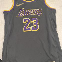 Lakers LeBron James Jersey