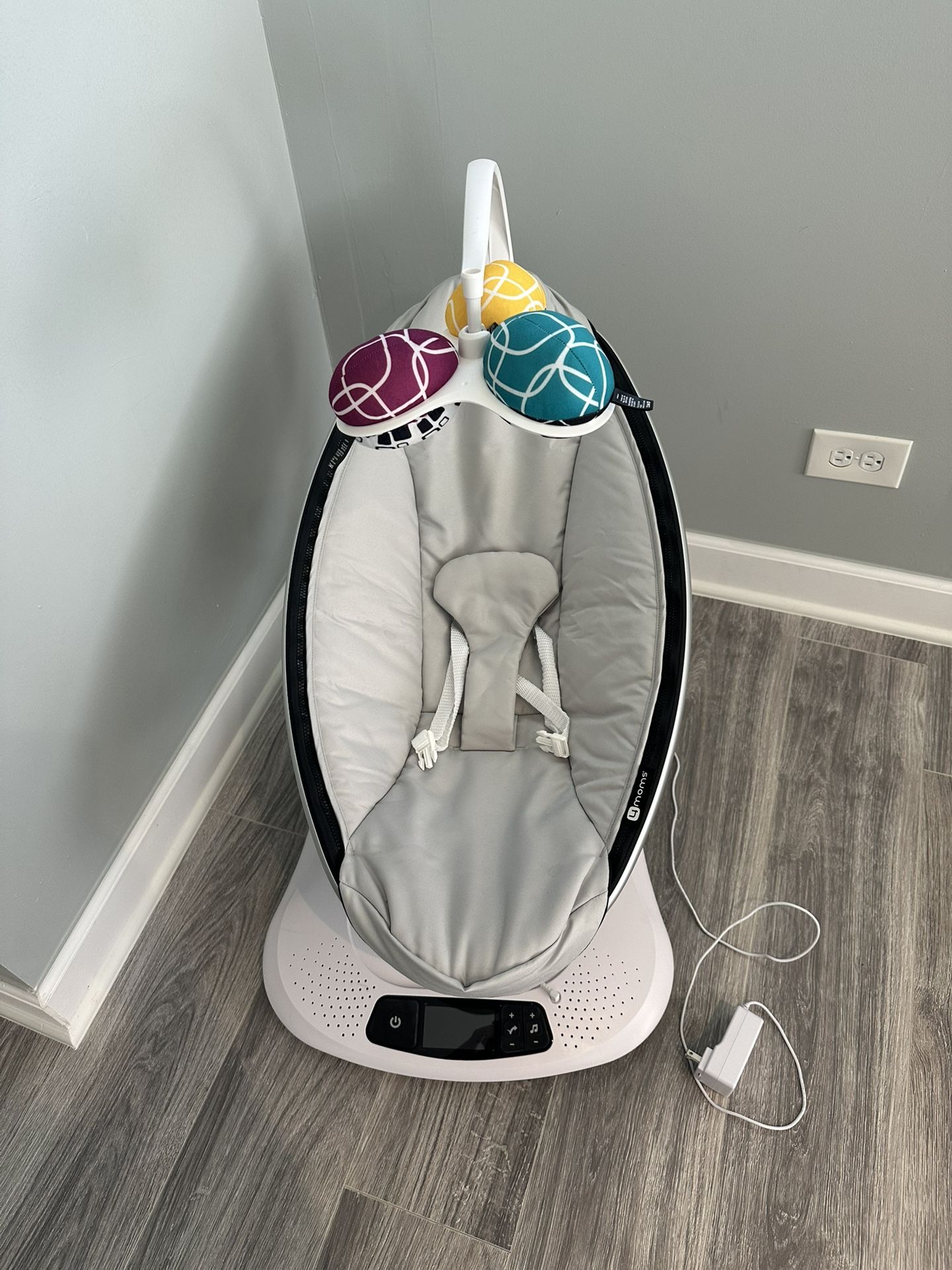 mamaRoo Multi-motion Swing