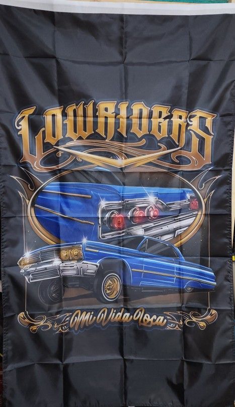 Lowrider FLAGS
