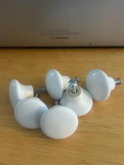 Porcelain vintage knobs