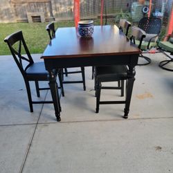 Dining Table And 4 Bar Stool Style Chairs
