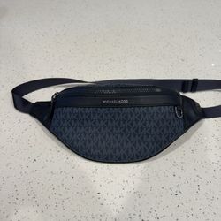 Michael Kors Greyson Sling/Belt Bag