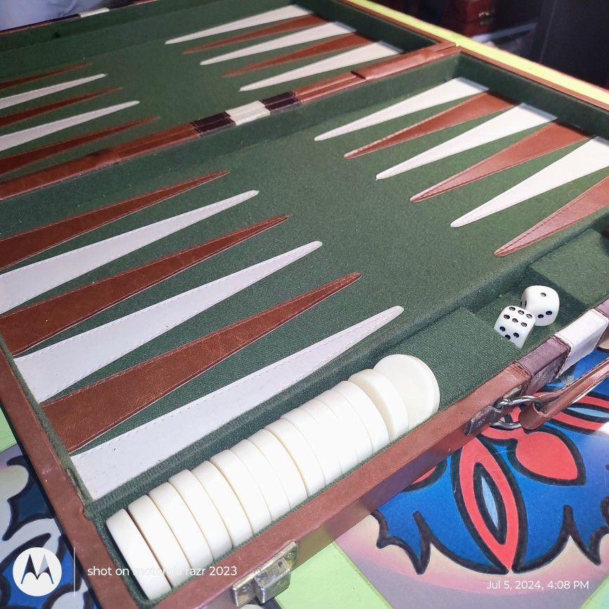 Vintage Backgammon Portable Fuax Leather Board Game with All Pieces + Dice