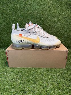 Size 10.5M - Nike Air VaporMax Off White