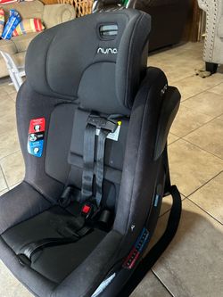 Nuna REVV Rotating Convertible Car Seat - Caviar Black (2022 DOM) $275 OBO- willing to  negotiate