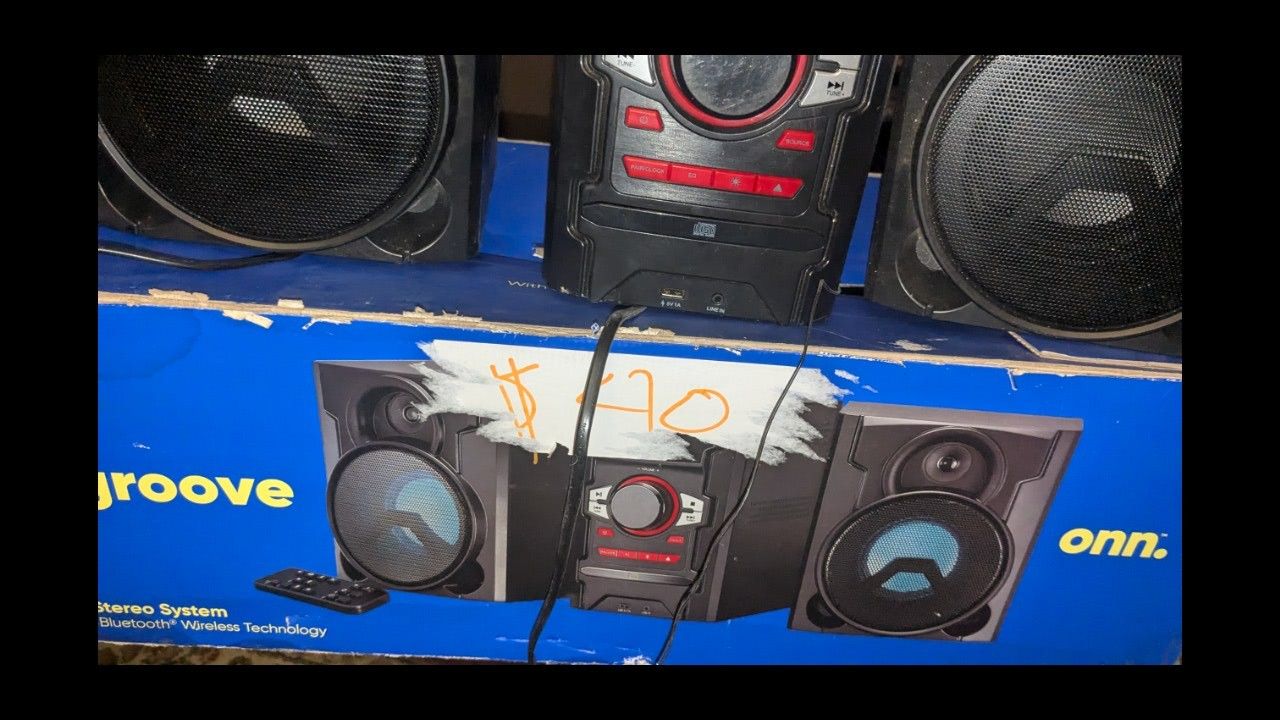 Groove Stereo System