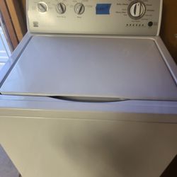 Washer Kenmore Whit Warranty $200