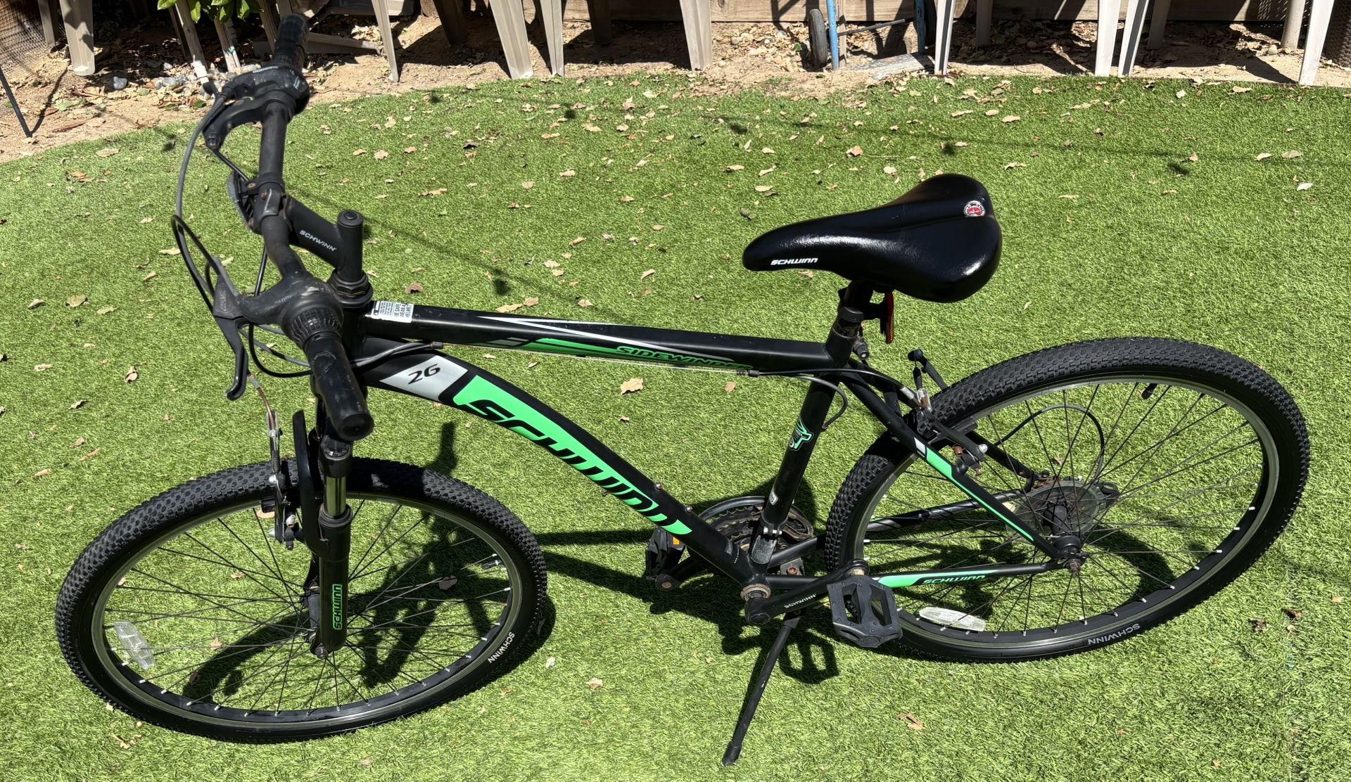 schwinn sidewinder bicycle parts Men's Trailway 700c/28" Hybrid Bike Enjoy the freedom of riding a Schwinn! Schwinn Bicycle Schwinn Sidewinder Replacement