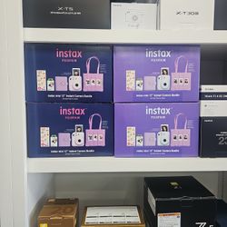 Instax Fujifilm Mini 12 Instant Camera Bundle