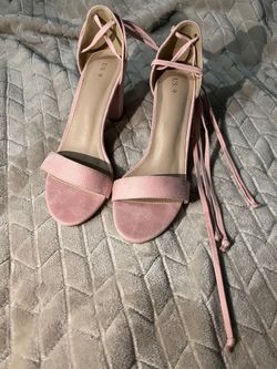 Pink Wrap Around Heels Size 9