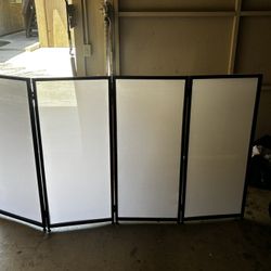 Dj Facade Booth