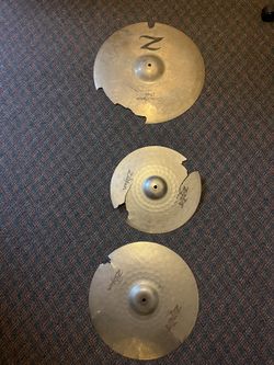 CRACKED ZILDJIANS GOOD FOR PRACTICE