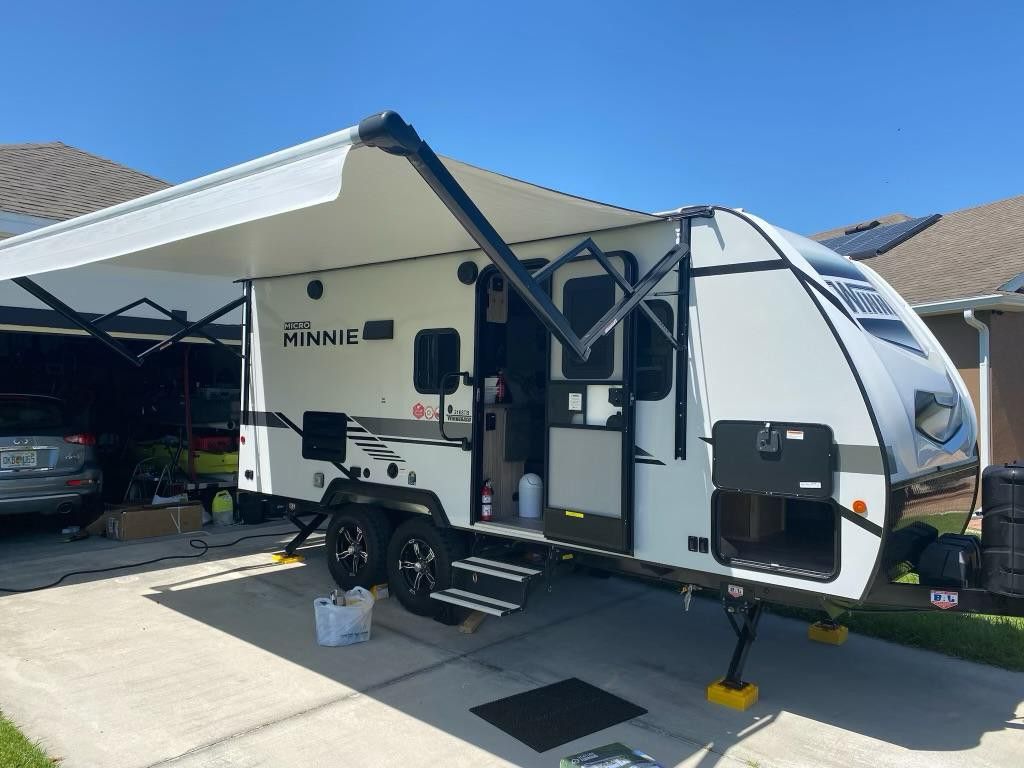 2021 Winnebago Micro Minnie
