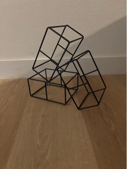 Black Metal Wine Rack
