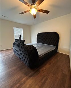 Natalia Bed Frame With Tv Stand and Electric Fireplace Queen size bed King Size Bed Only $39 Down Payment 👉 PLEASE ASK FOR JON GREEN WHEN YOU ARRIVE!