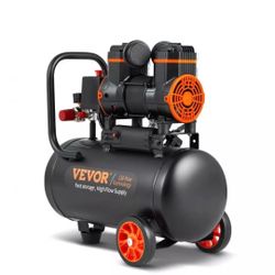 Air Compressor 4.8 900 Watts.