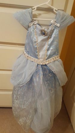 Cinderella dress size 4t.