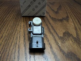 Chrysler Jeep Dodge Fuel Vapor Sensor 11-21 OEM