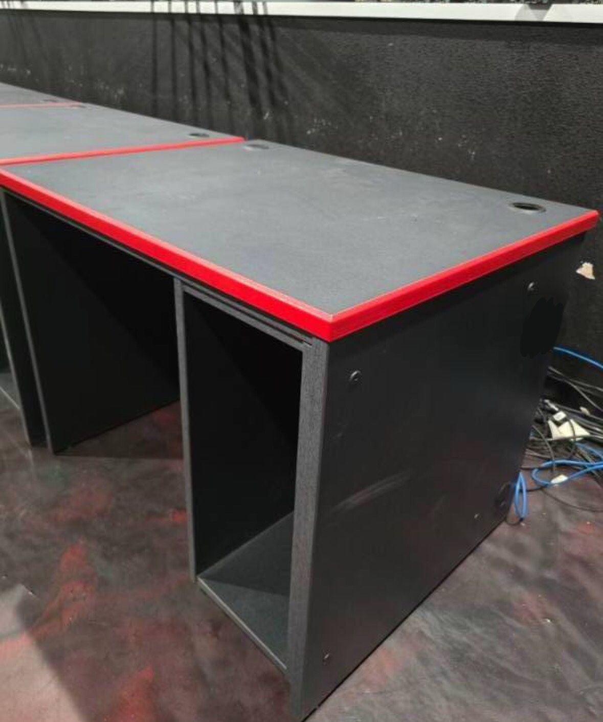 Gaming Desk with Red Trim, 39" x 30" x 30" Tall 
