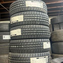 195-65-15 Dunlop Snow Tires BRAND NEW. $300