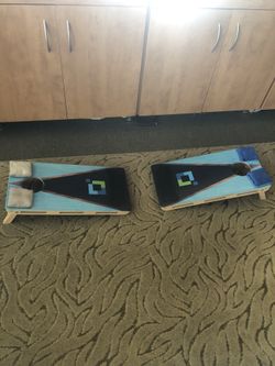Small Cornhole Game 25inchx13inch Like New 👍🏼W/bean bags - Must Come To Huntington Beach