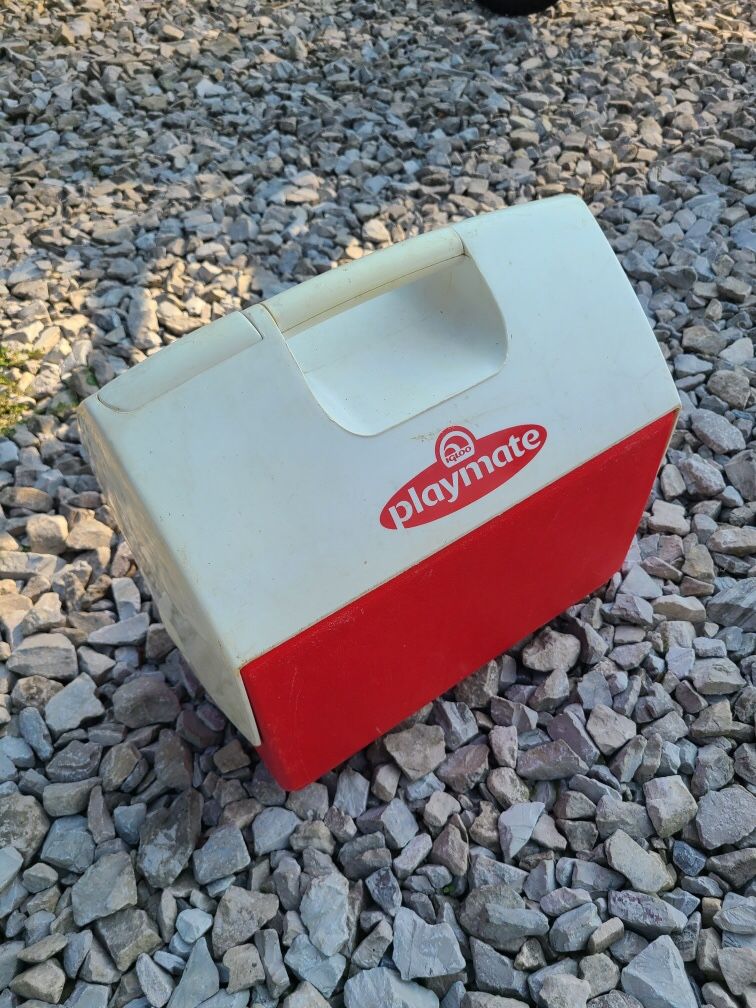 Playmate 18 Pack Cooler