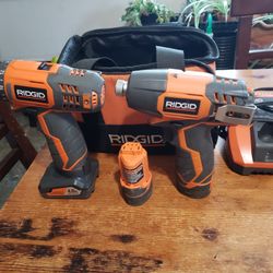 Ridgid 12v drill and driver set