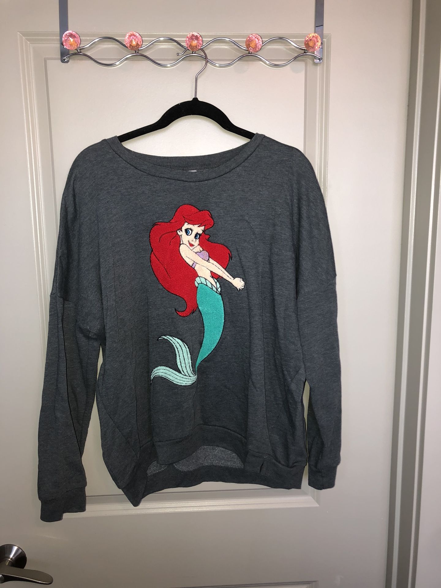 Disney The Little Mermaid Sweatshirt Size XL