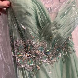 Size 16 Mint Green Prom Dress 