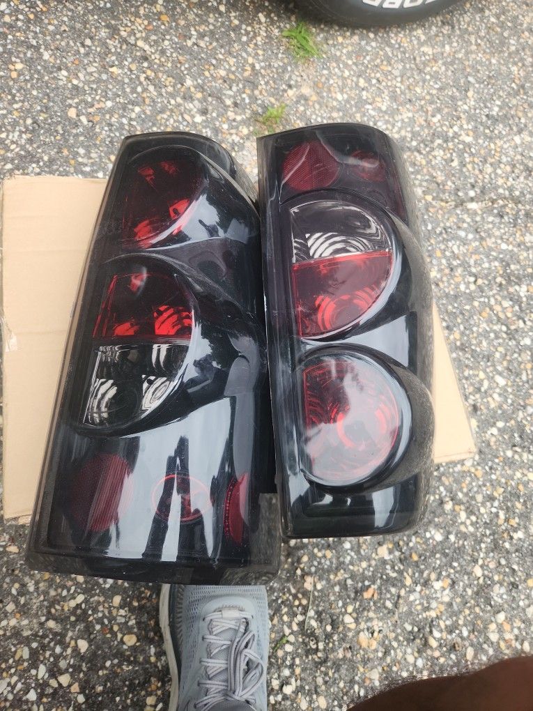 Tail Light