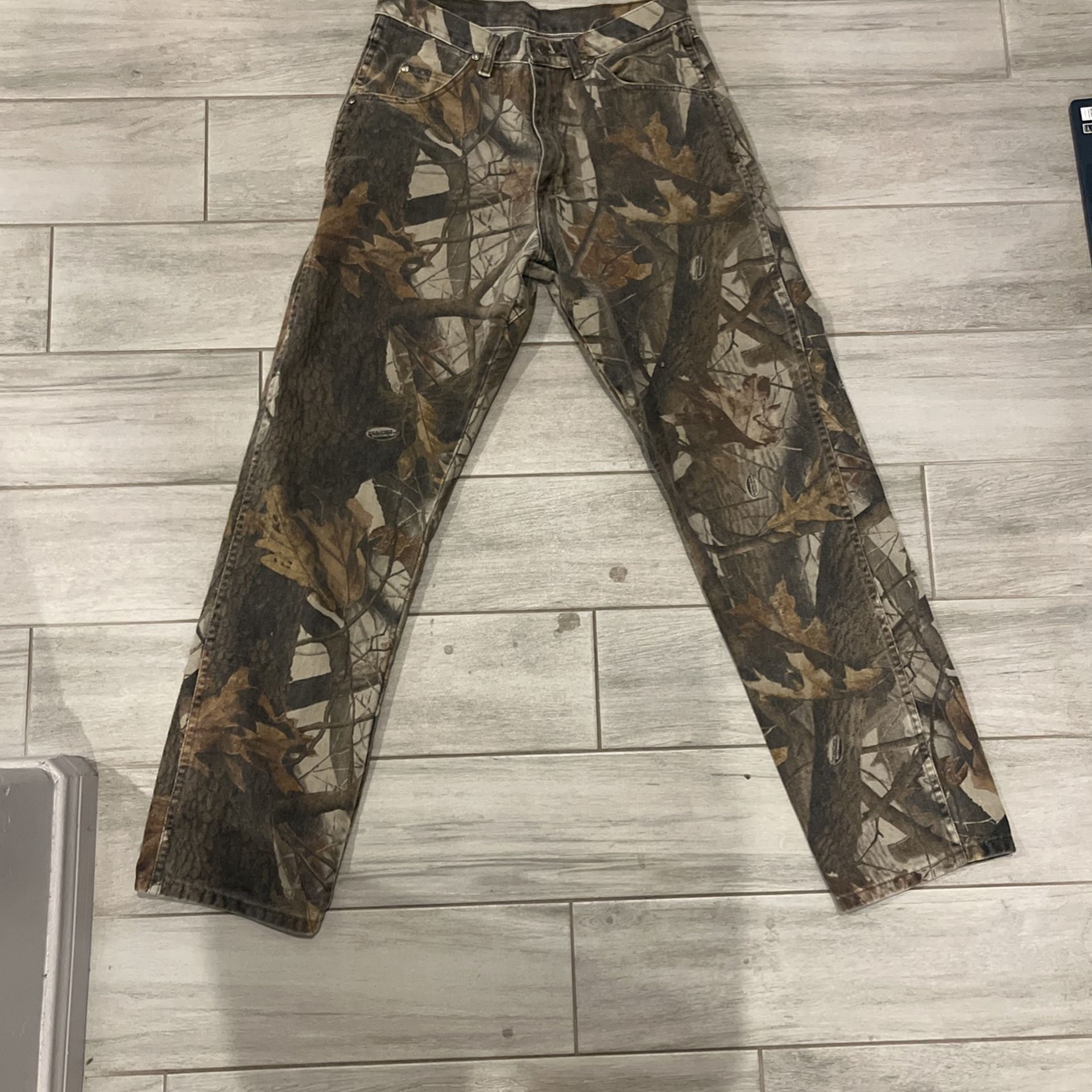 Wrangler Camo Pants