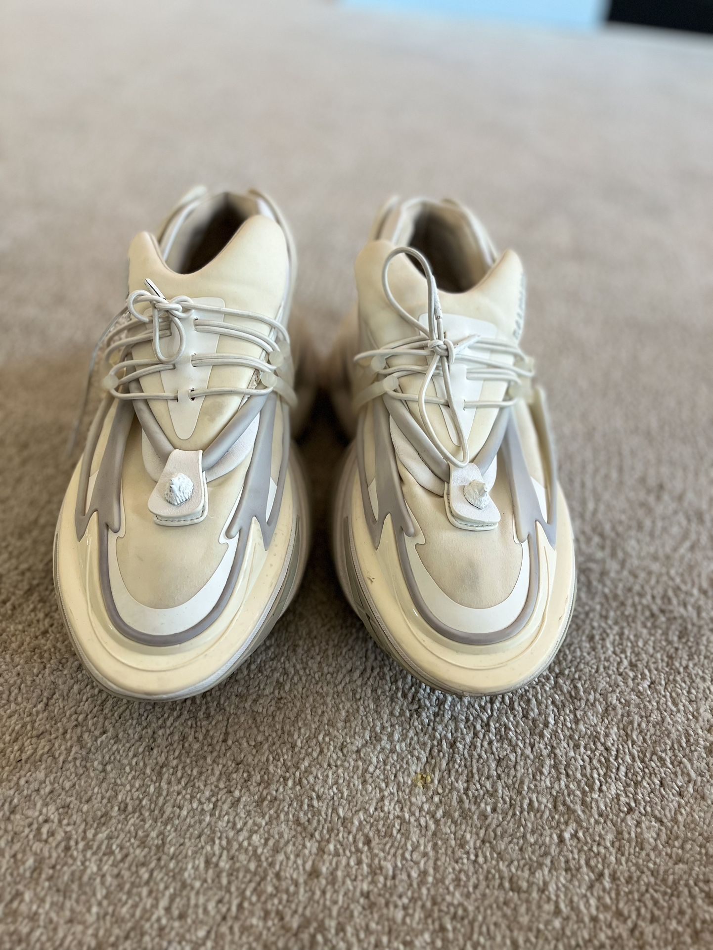 Balmain Paris Unicorn Sneakers – White – Size 11 US / 45 EU