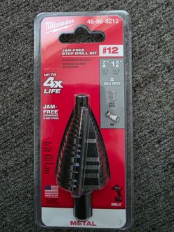 Milwaukee
7/8 in. - 1-3/8 in. #12 Black Oxide Step Drill Bit