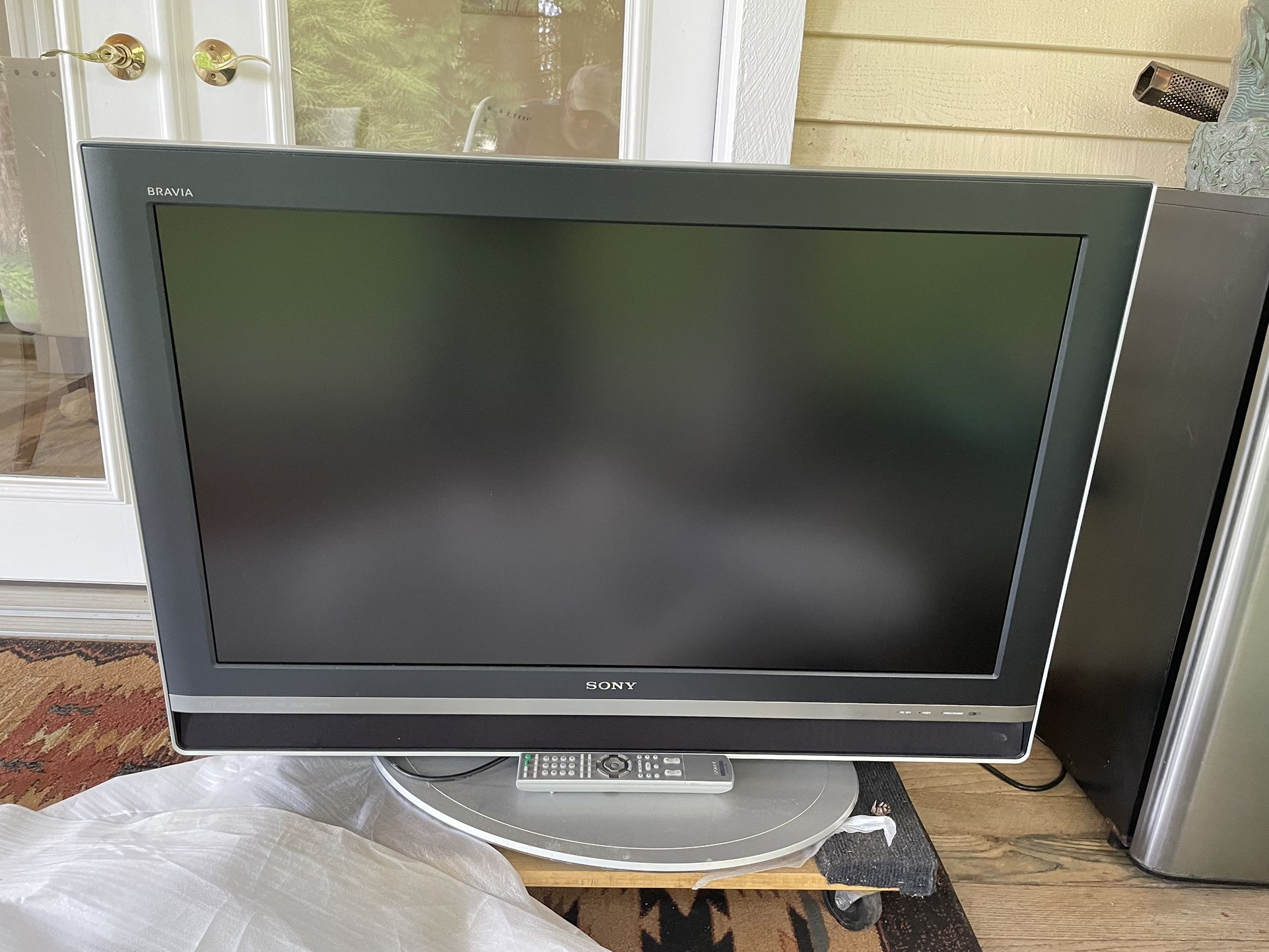 Sony Bravia 42” LED TV/Monitor HDMI 1080i/720p