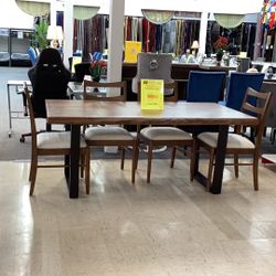 7pc Dining Table $999.99