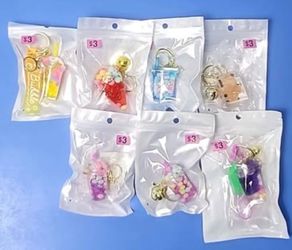 BOBA & ICE CREAM KEYCHAIN 