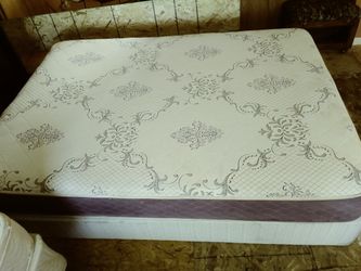 Queen mattress and box