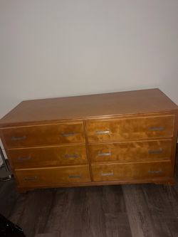 Free dresser