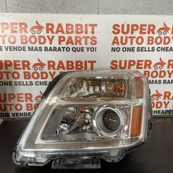 2017  Terrains Driver Side Halogen Headlight OEM  2019
