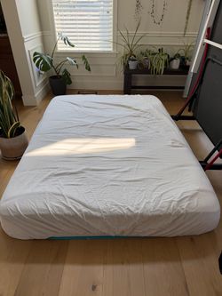 Free full size mattress