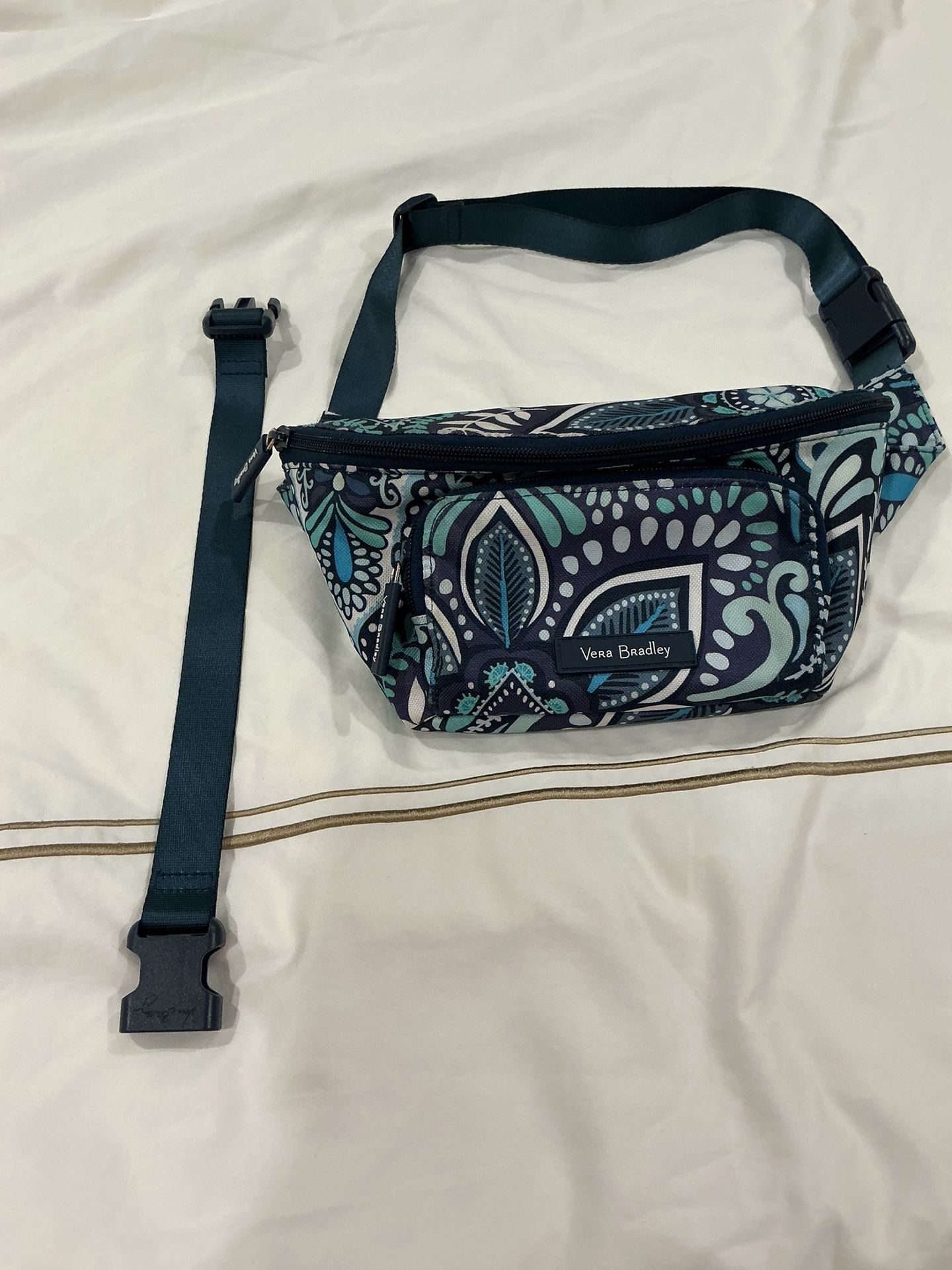 Vera Bradley Crossbody/waistbelt