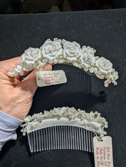 First communion wedding tiara hair combs NWT