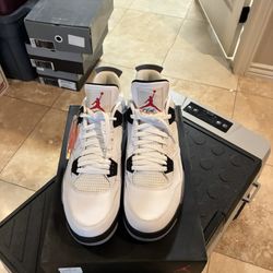 Nike Air Jordan 4 Retro